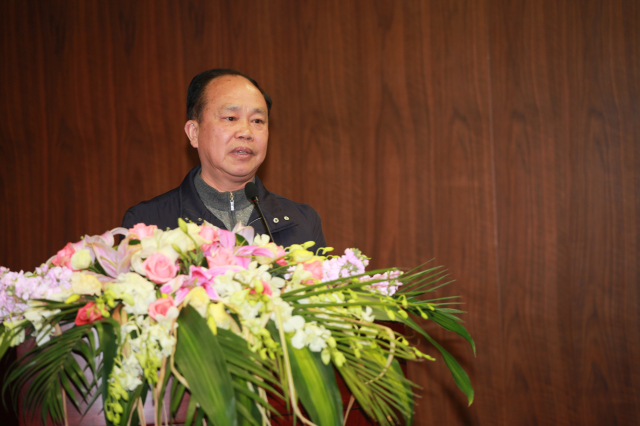 27-伟德体育股份公司第二届董事会独立董事王选洲发表感言.jpg